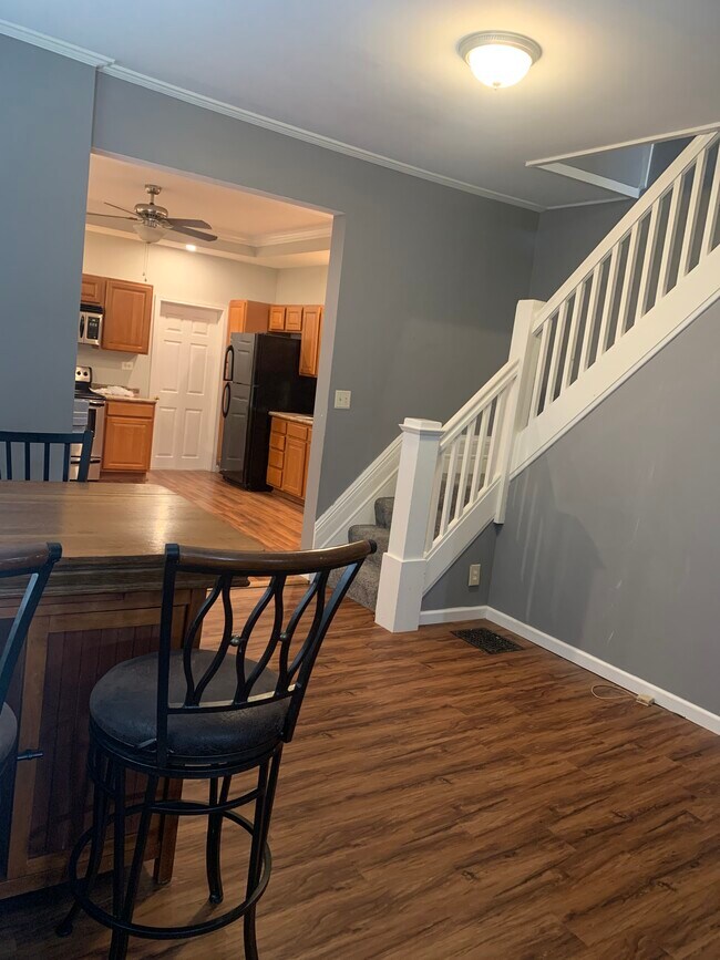 Foto del edificio - 3222 Mable Ave