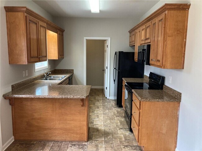 Foto del edificio - 273 Housley Dr