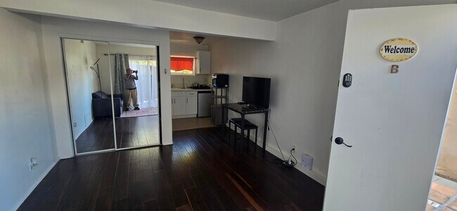 Foto del edificio - 3629 State St