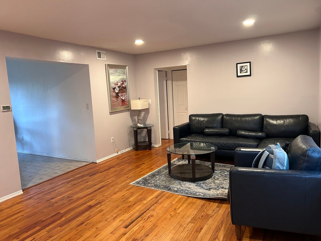 Foto principal - 57 Judson St