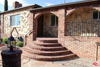 Building Photo - 12318 San Fernando Rd
