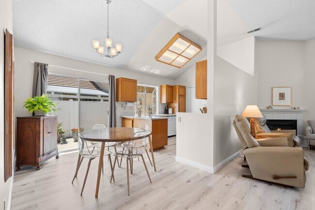 Foto del edificio - 6681 Brighton Pl