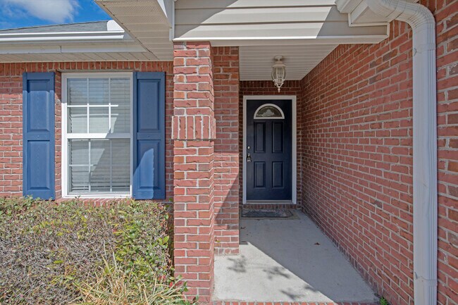 Foto del edificio - 648 Alysheba Dr