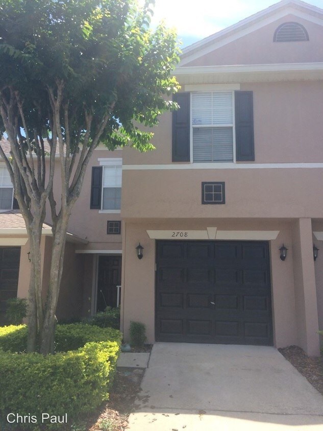 Foto principal - 2708 Clinton Heights Ct