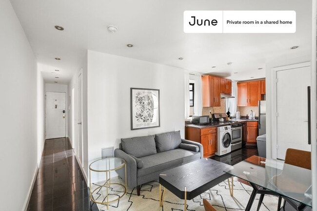 Building Photo - Room in Shared 3 bed/2 bath home in Upper West Side