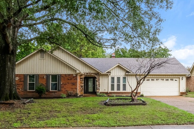 Building Photo - 8620 Kettering Dr