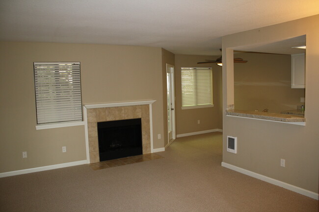 Foto del edificio - 10232 SE Talbert St