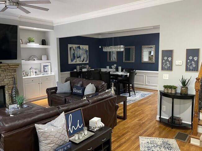 Foto del edificio - 3 Bedroom Townhome in Smyrna