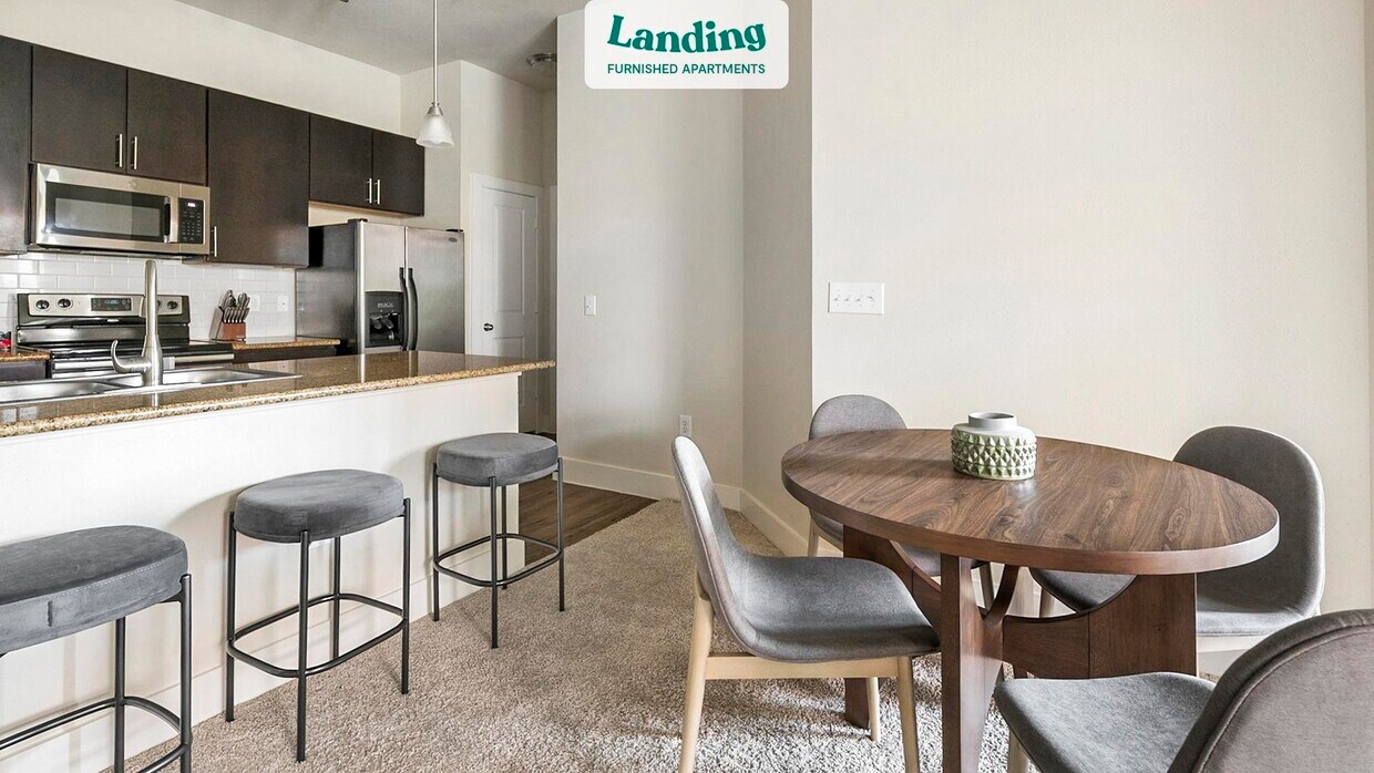 Foto principal - 18101 Point Lookout Dr