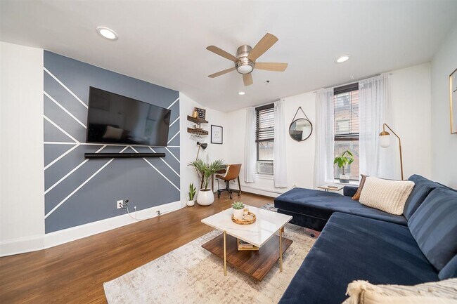 Foto del edificio - 1115 Willow Ave