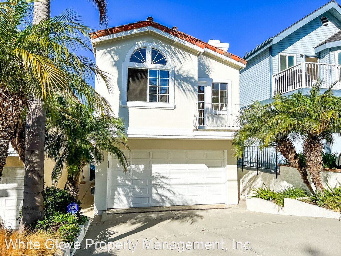 3 br, 2.5 bath House 1640 Stanford Avenue House Rental in Redondo