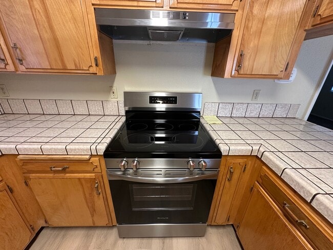 Foto del edificio - 48425 Victoria Ln