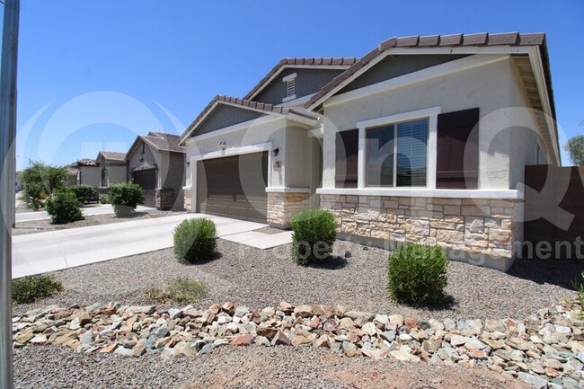 Building Photo - 2772 E Tonto Ln