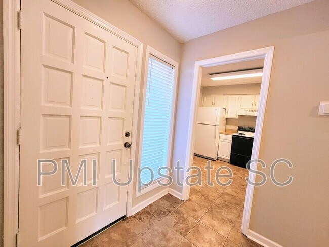 Building Photo - 3106 Bethel Rd