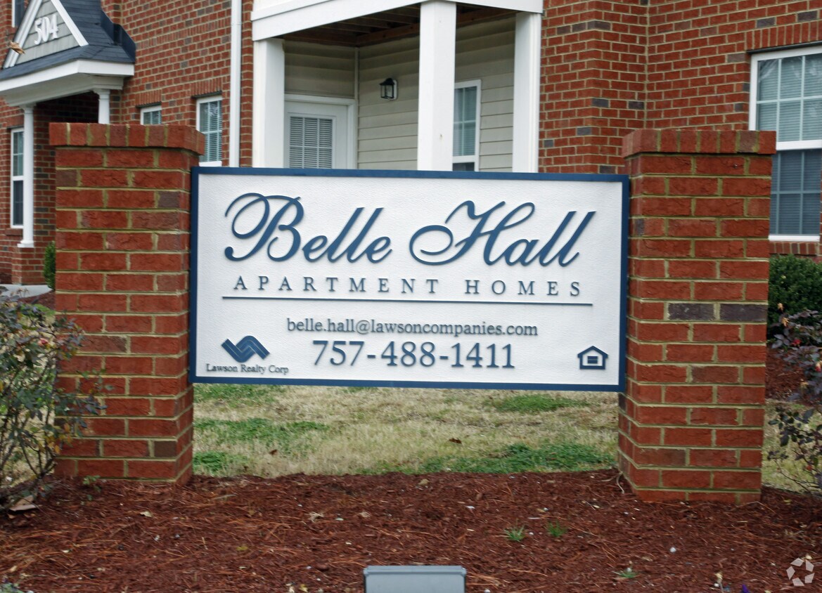 Building Photo - Belle Hall Apartment