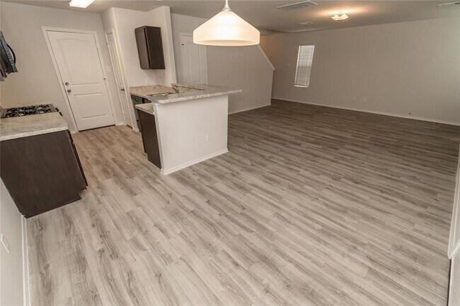 Foto del edificio - 17106 Andrew Nook Ln