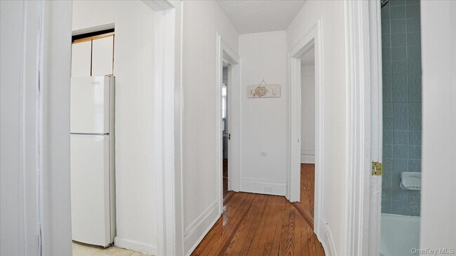 Foto del edificio - 74 Lexington Ave