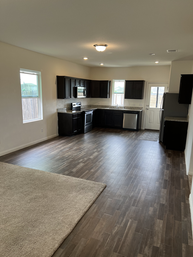 Kitchen - 13508 Charles Abraham Way