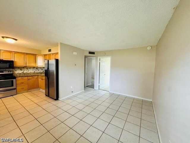 Building Photo - 3325 Arpt Rd S