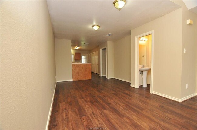 Building Photo - 2334 Trace Meadows