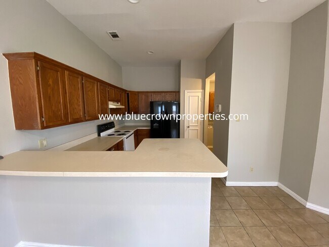 Building Photo - 12109 Quail Dr