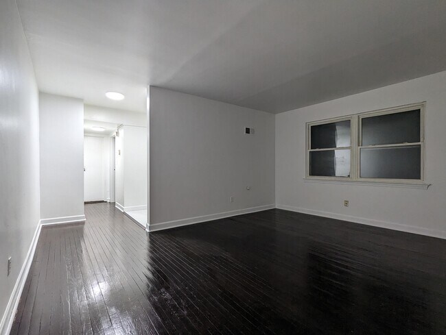 Foto del edificio - 1120 46th St NE