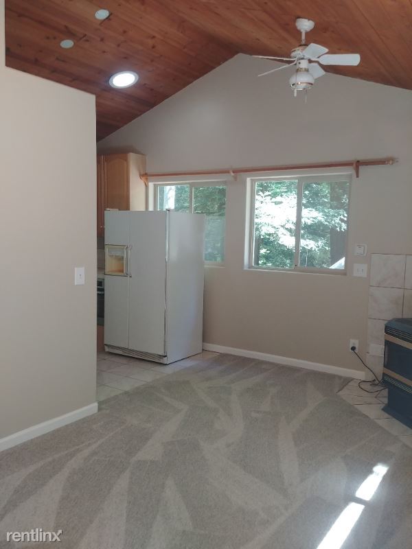 Building Photo - 2 br, 1 bath House - 161 Peregrine Ln