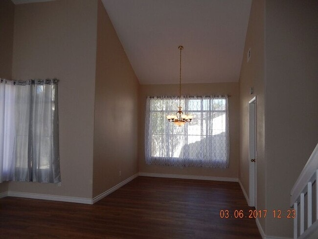 Building Photo - 28720 N Port Ln