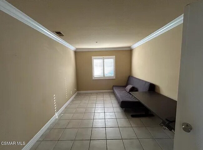 Foto del edificio - 12178 Edgecliff Ave