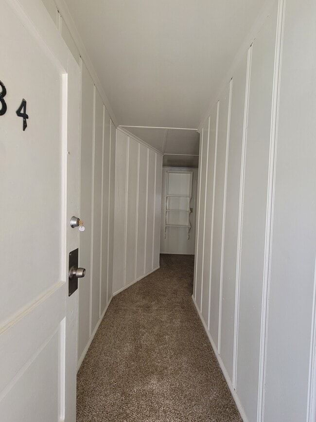 Foto del edificio - 734 Emerald St