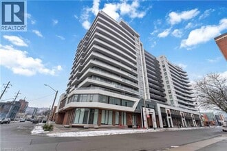 Building Photo - 212 King William St