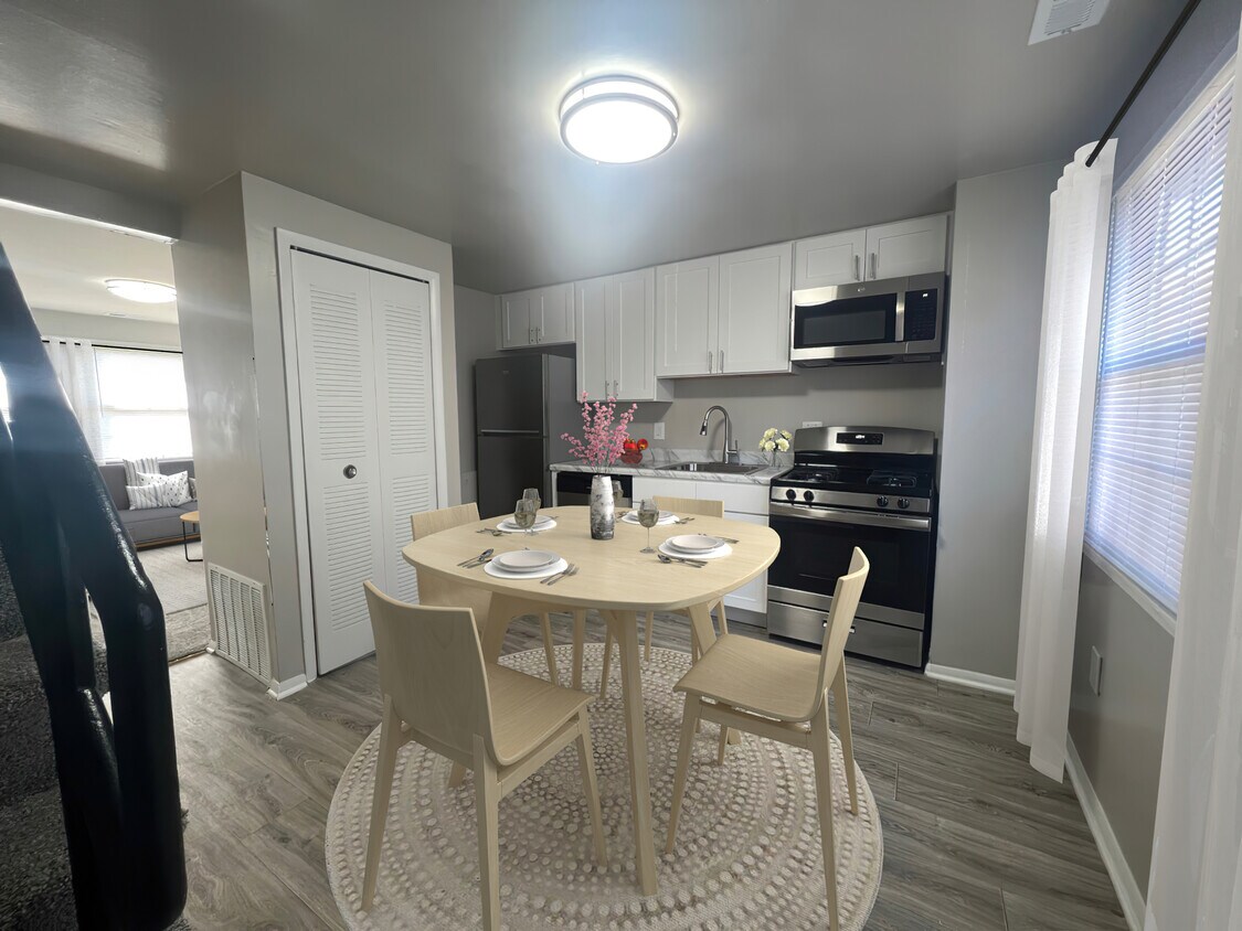 Waters Edge Townhomes Apartments in Halethorpe, MD