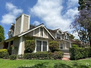 Building Photo - 14 Goldstone