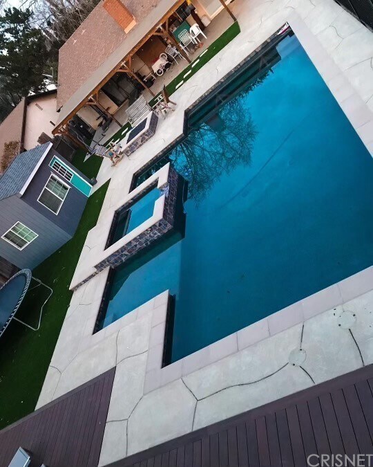Foto del edificio - 26939 Honby Ave