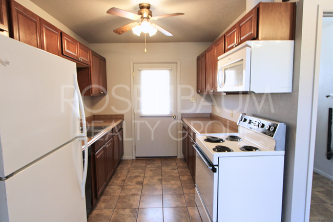Foto del edificio - Charming and Cozy 2-bedrooms, 1.5-baths ho...