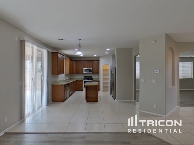 Building Photo - 42437 W Corvalis Ln