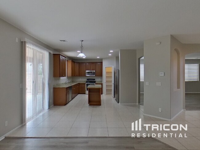 Foto del edificio - 42437 W Corvalis Ln