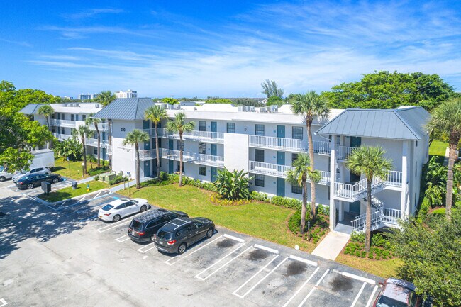 Foto del edificio - 230 SE 10th St