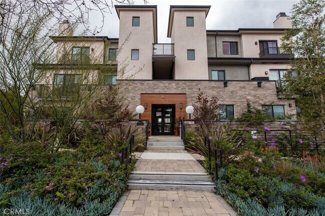 Foto del edificio - 330 Salem St