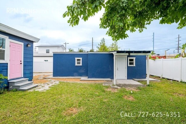 Building Photo - 2017 Ocean View Pl