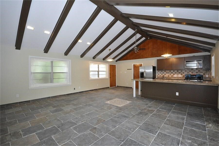 Primary Photo - 4628 Roseneath Dr