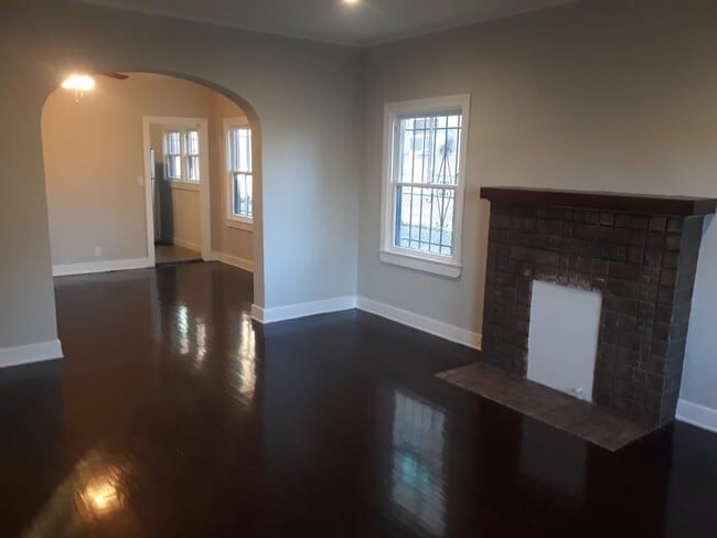 Building Photo - 163 Bimini Pl