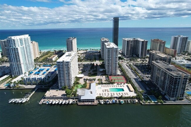Building Photo - 1965 S Ocean Dr