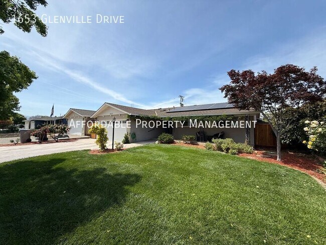 Foto del edificio - 1653 Glenville Dr