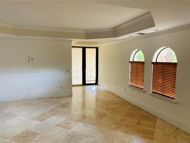 Building Photo - 2 br, 2 bath House - 3268 SW 25th Ter # 1E