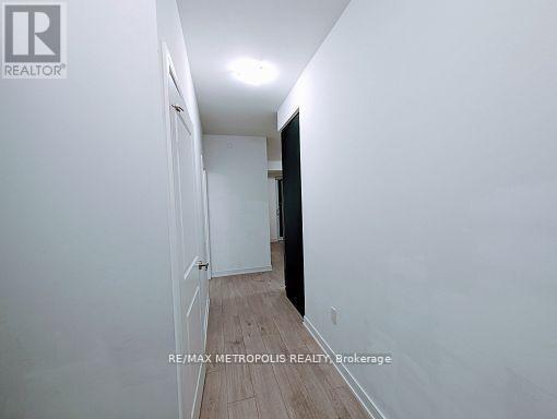 Building Photo - 8 Nahani Way