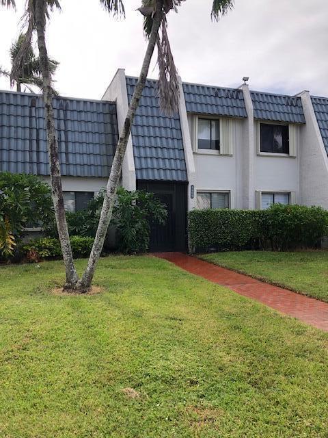 Building Photo - 4406 Fountains Dr