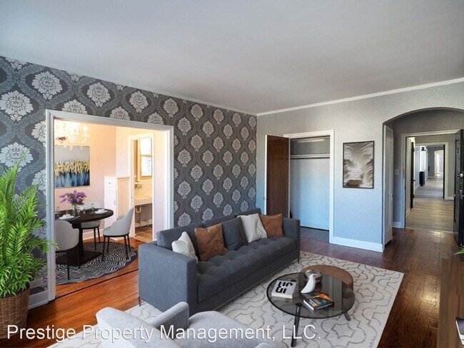 Foto del edificio - 2628 Cleinview Ave