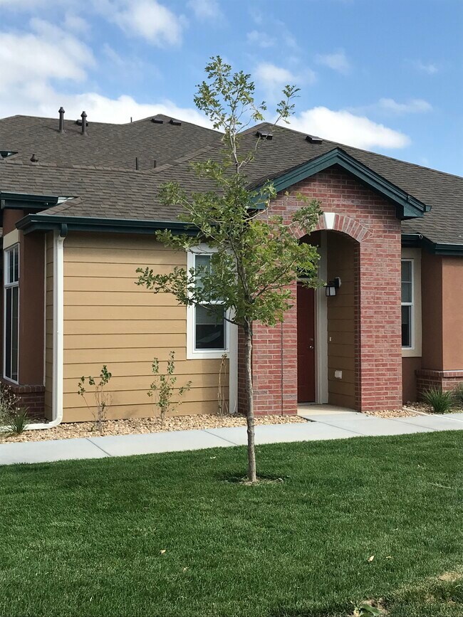 Foto del edificio - 15102 E Batavia Pl