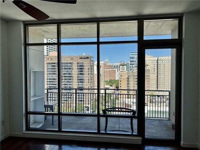Foto del edificio - 565 Peachtree St NE